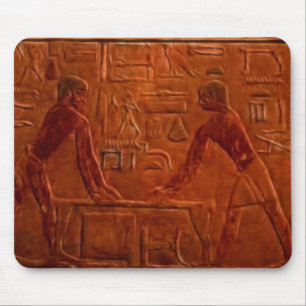Tapis De Souris Les anciens travailleurs égyptiens à la table de r