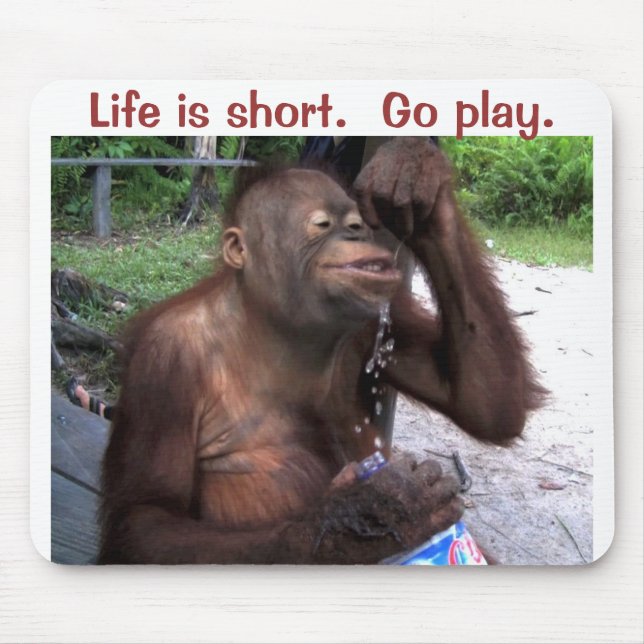 Tapis De Souris L'orang-outan éclabousse dans l'eau (Devant)