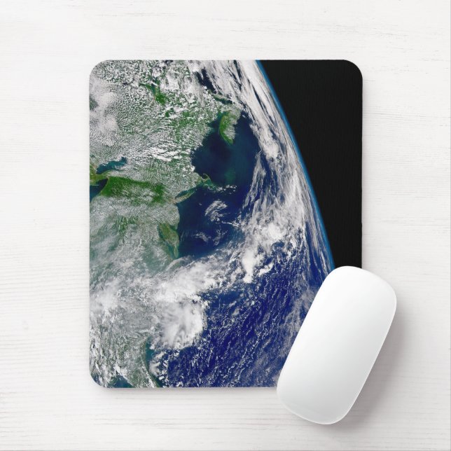 Tapis De Souris L'Ouragan Frances Sur Une Terre Partielle. (Avec souris)