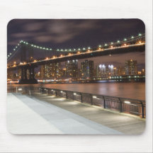 Manhattan Bridge et NYC Skyline