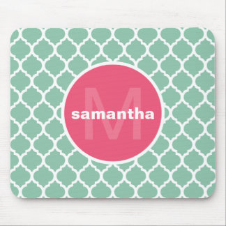 Tapis De Souris Monogramme rose et vert de Quatrefoil