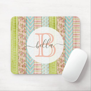Tapis De Souris Nom du monogramme Roses de Shabby sur le chalet ru