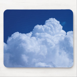 Tapis De Souris Nuages gonflés en ciel bleu
