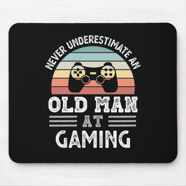 Tapis De Souris Old Man at Gaming Fête des pères Drôle cadeau (Devant)