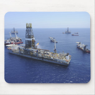 Tapis De Souris Opérations évasées conduites par le drillship