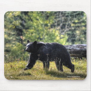 Tapis De Souris Ours Noir Traversant Un Pré De Ranch II