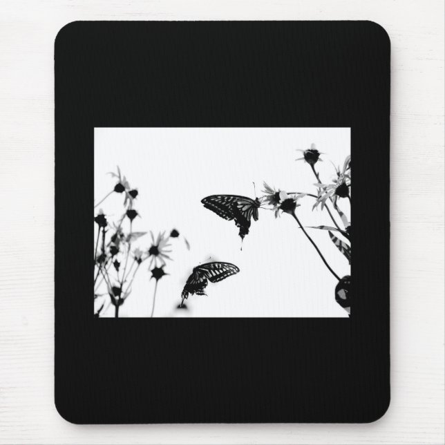 Tapis De Souris Papillon B/W sur une fleur (Devant)