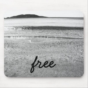 Tapis De Souris Plage de sable noir et blanc libre