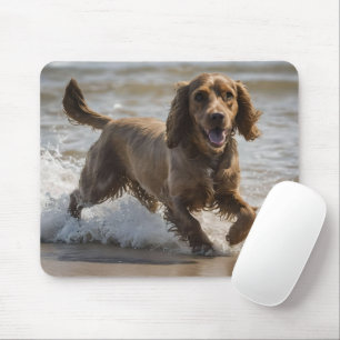 Tapis De Souris "Plaisir de bord de mer : Cocker Spaniel à jouer d
