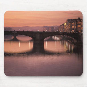 Tapis De Souris Ponts sur l'Arno au coucher du soleil, 2