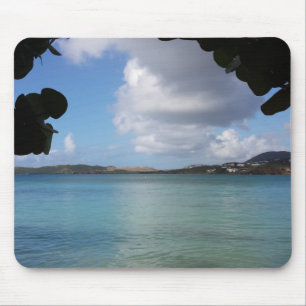 Tapis De Souris Raisin de mer avec vue sur l'océan turquoise