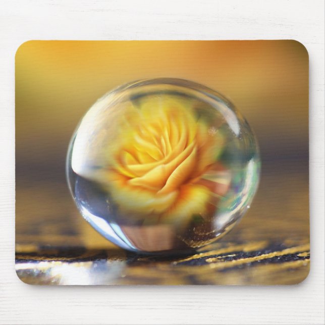 Tapis De Souris Rose jaune dans une boule en verre (Devant)