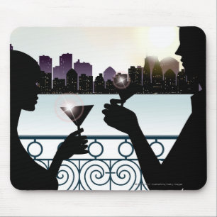 Tapis De Souris Silhouette d'un couple grillant des verres de