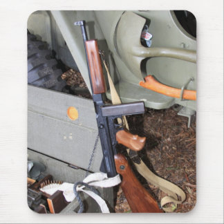 Tapis De Souris SMG de Thompson en la jeep