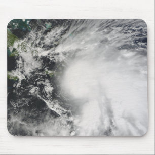 Tapis De Souris Tempête tropicale Noel au-dessus du Haïti