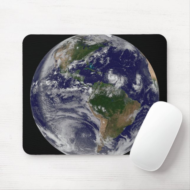 Tapis De Souris Terre Pleine Avec Tempêtes Tropicales Dans L'Atlan (Avec souris)