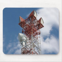 Tour de télécommunications micro-ondes