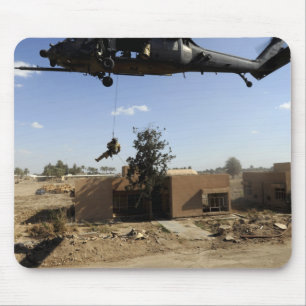 Tapis De Souris Un rappels pararescueman d'un HH-60 2