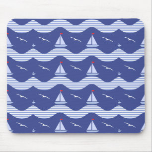 Tapis De Souris Voiliers sur un motif rayé de mer
