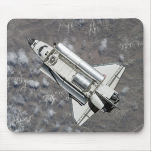 Tapis De Souris Vue aérienne de découverte de navette spatiale