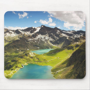 Tapis De Souris Vue aérienne de la montagne et du plan d'eau