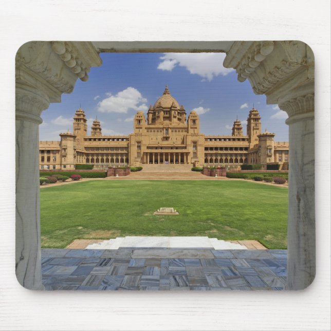 Tapis De Souris Vue arrière de l'hôtel Umaid Bhawan Palace, Jodjpu (Devant)