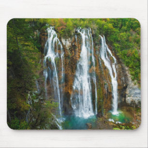 Tapis De Souris Vue surélevée d'une cascade, Croatie