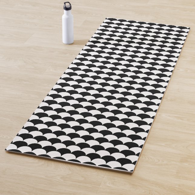 Tapis De Yoga Abstrait moderne noir et blanc (En situation)