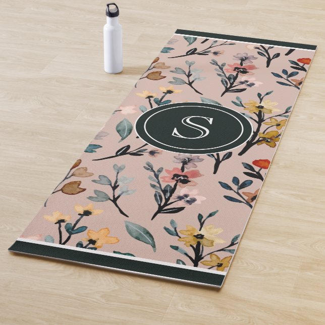 Tapis De Yoga Aquarelle florale Boho Rose poussiéreux (En situation)