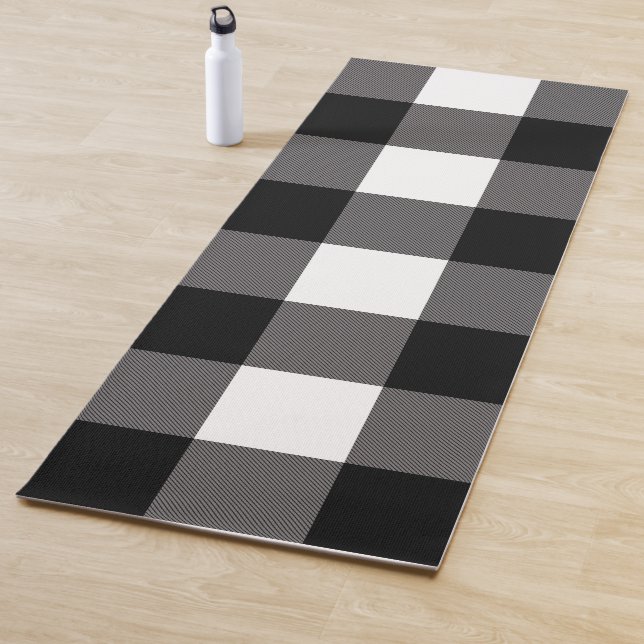 Tapis De Yoga Buffalo noir et blanc À damiers Carrés (En situation)