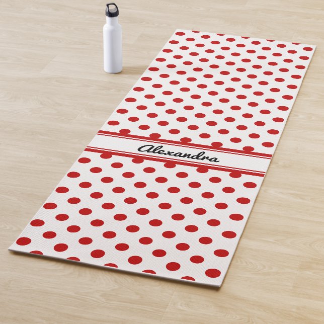 Tapis De Yoga Chic Polka Dot Rouge Blanc Arrière - plan (En situation)