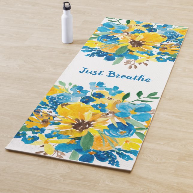 Tapis De Yoga Citation d'aquarelle florale moderne bleu tourneso (En situation)