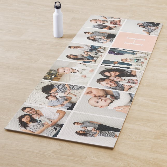 Tapis De Yoga Collage photo de famille personnalisée | Monogramm (En situation)