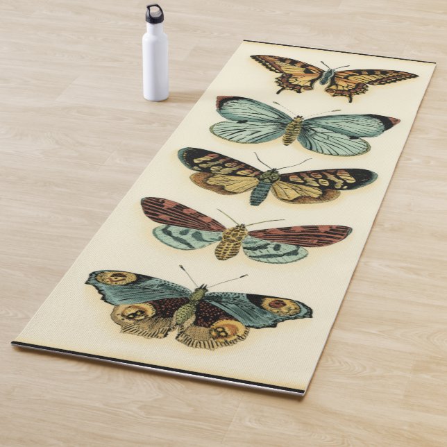 Tapis De Yoga Collection Papillons par Chariklia Zarris (En situation)