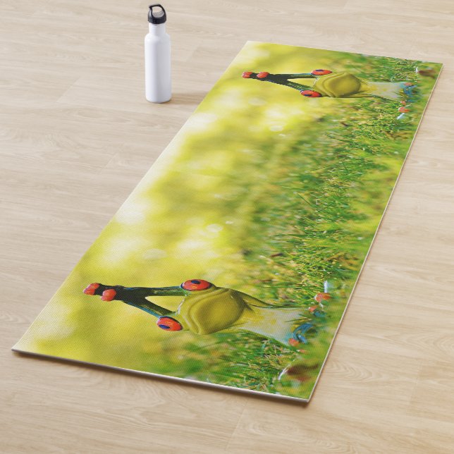 Tapis De Yoga Cute Green Frogs Méditation moderne (En situation)
