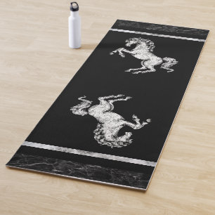 Tapis de yoga de cheval sauvage noir et blanc