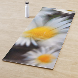 Tapis de yoga de tache floue de marguerite