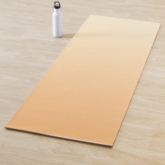 Tapis De Yoga Dégradé des couleurs Jaune et Pêche (En situation)