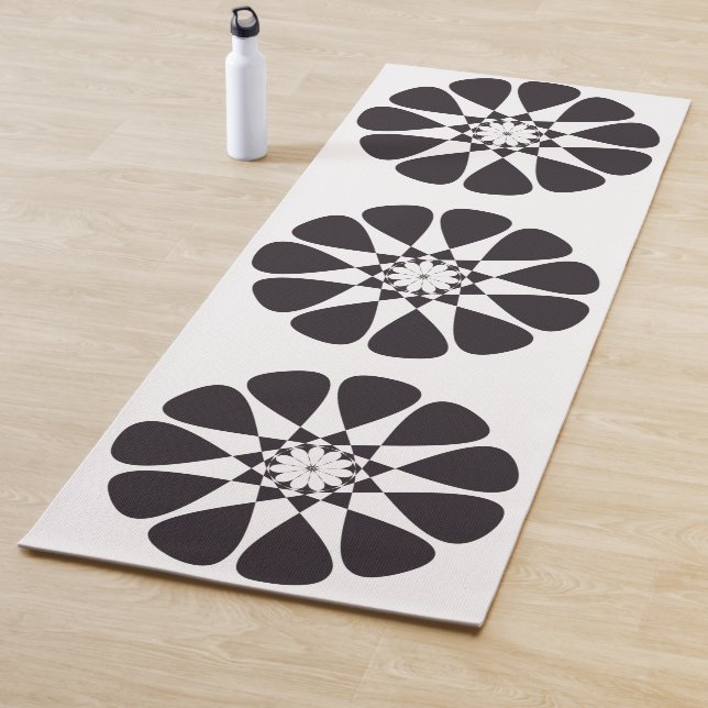 Tapis De Yoga Design floral noir (En situation)