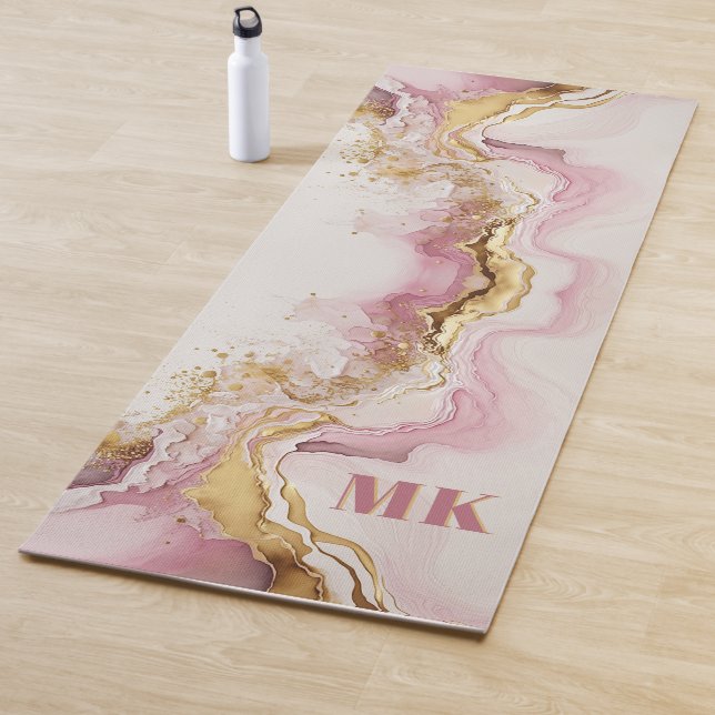 Tapis De Yoga Élégant Monogramme Abstrait rose moderne (En situation)
