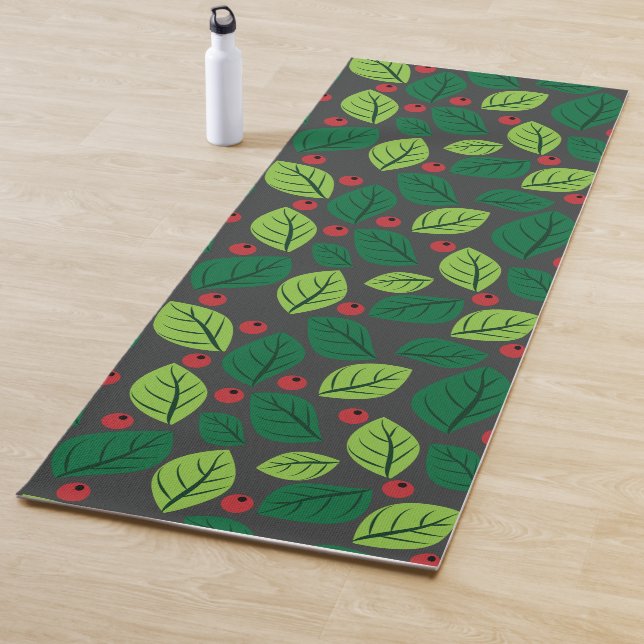 Tapis De Yoga Feuilles verts, Berries Rouges, Motif Des Feuilles (En situation)