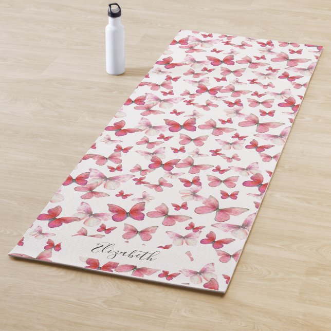 Tapis De Yoga Fille Papillons rouges Nom personnalisé (En situation)