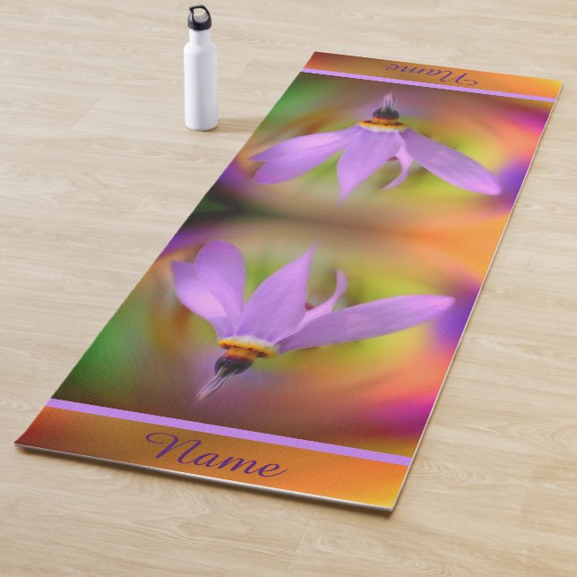 Tapis De Yoga Fleur violet pâle gros plan Personnalisé (En situation)