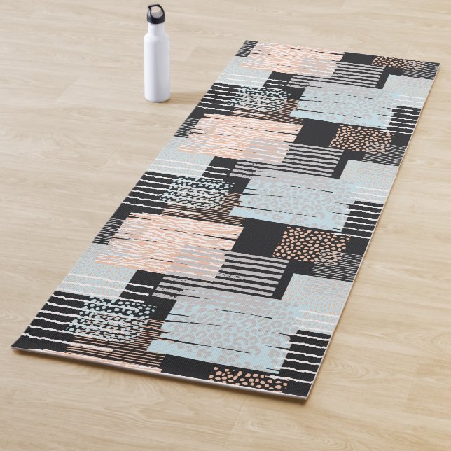 Tapis De Yoga Formes et bandes géométriques (En situation)
