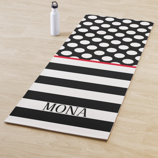 Tapis De Yoga Formes géométriques blanches et noires (En situation)