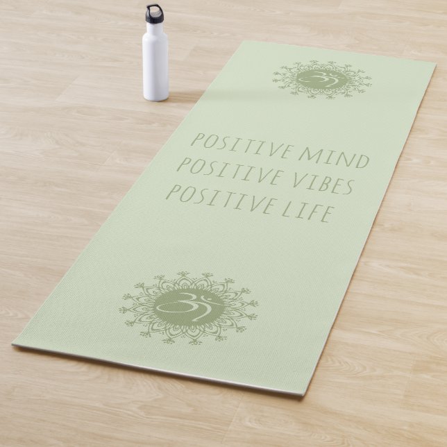 Tapis De Yoga Green Om & Mandala Vibes d'esprit positif & Vie (En situation)