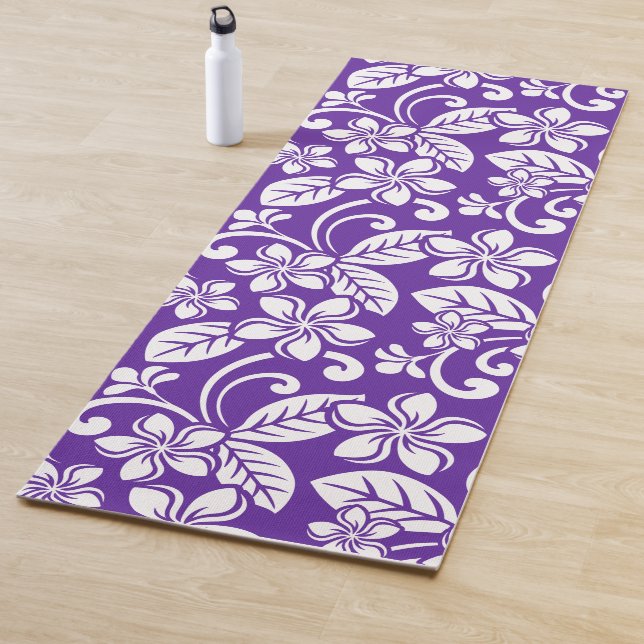 TAPIS DE YOGA ÎLE PLUMERIA (GRAPE) (En situation)