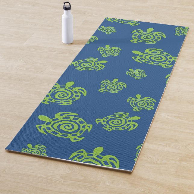 Tapis De Yoga Impression graphique verte et bleue de tortue (En situation)
