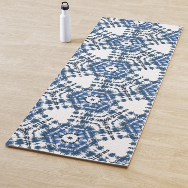 Tapis De Yoga Indigo Blue Shibori Tie Dye Abstrait (En situation)