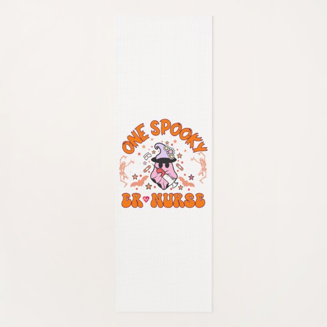 Tapis De Yoga Infirmière d'Halloween - Une infirmière d'urgence  (Devant)